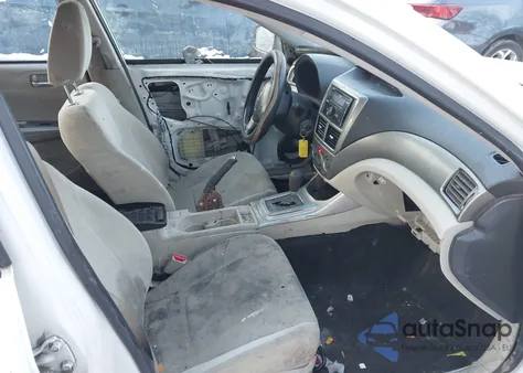 2010 Subaru Impreza 2.5I z USA, uszkodzony, nr VIN JF1GE6A69AH513049